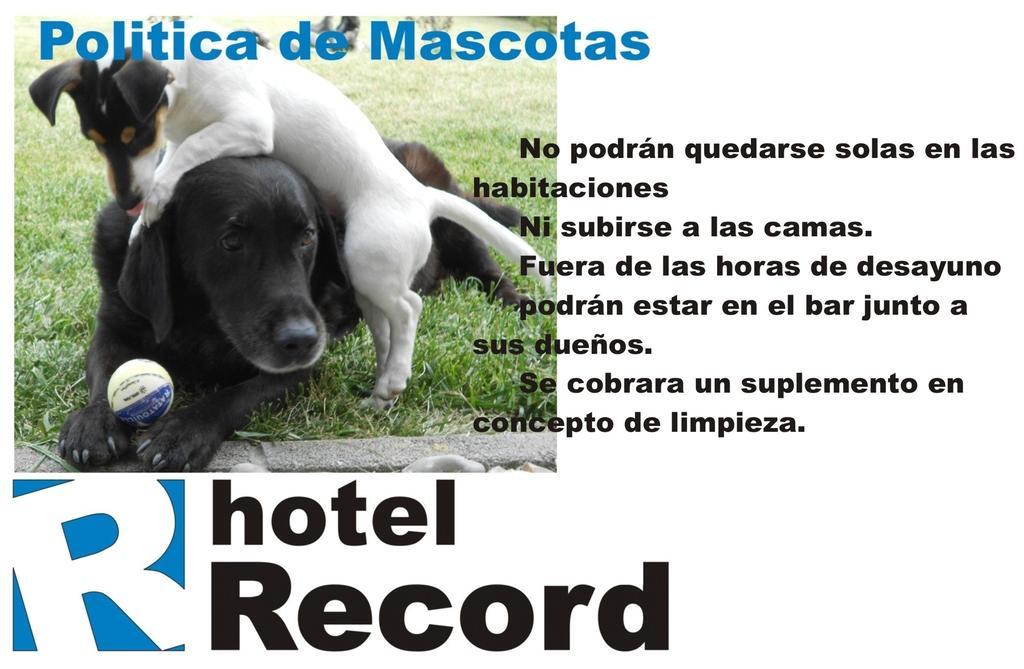 Hotel Record Сан Себастиан Екстериор снимка